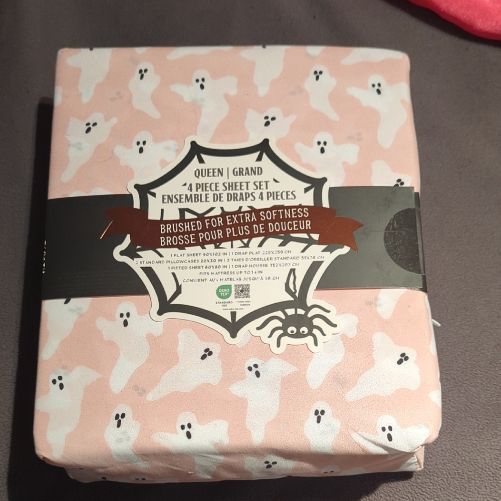 Queen Bed Sheets Set Ghosts 👻 Halloween 🎃